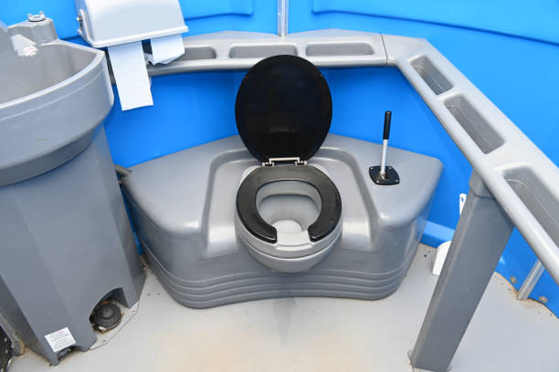 Affordable portable toilet rental in Manton, MI